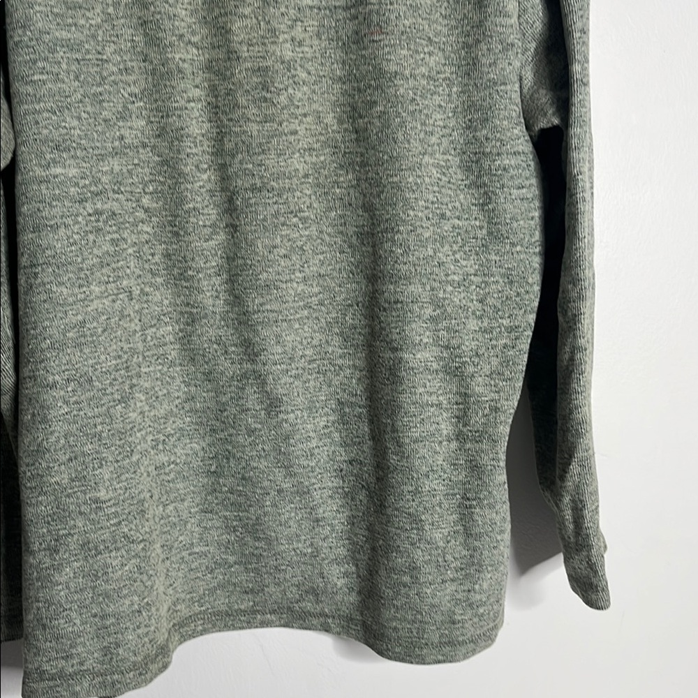 GAP Olive Green Long Sleeve Henley - Picture 8 of 8